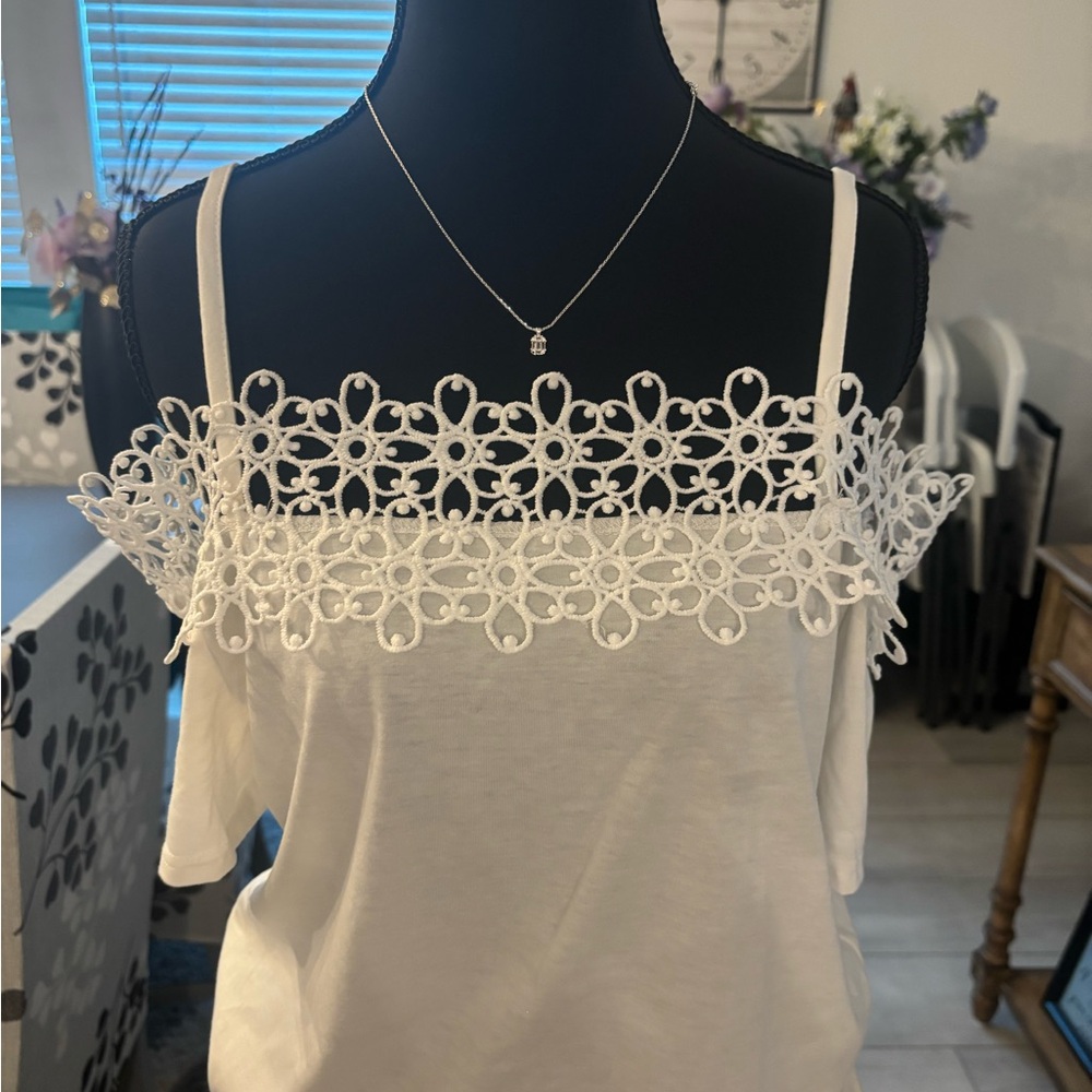 YOINS White Lace Off-Shoulder Blouse